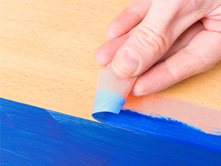 How to remove masking tape from wallpaper: tips from manufacturers How to remove masking tape from wallpaper: tips from manufacturers